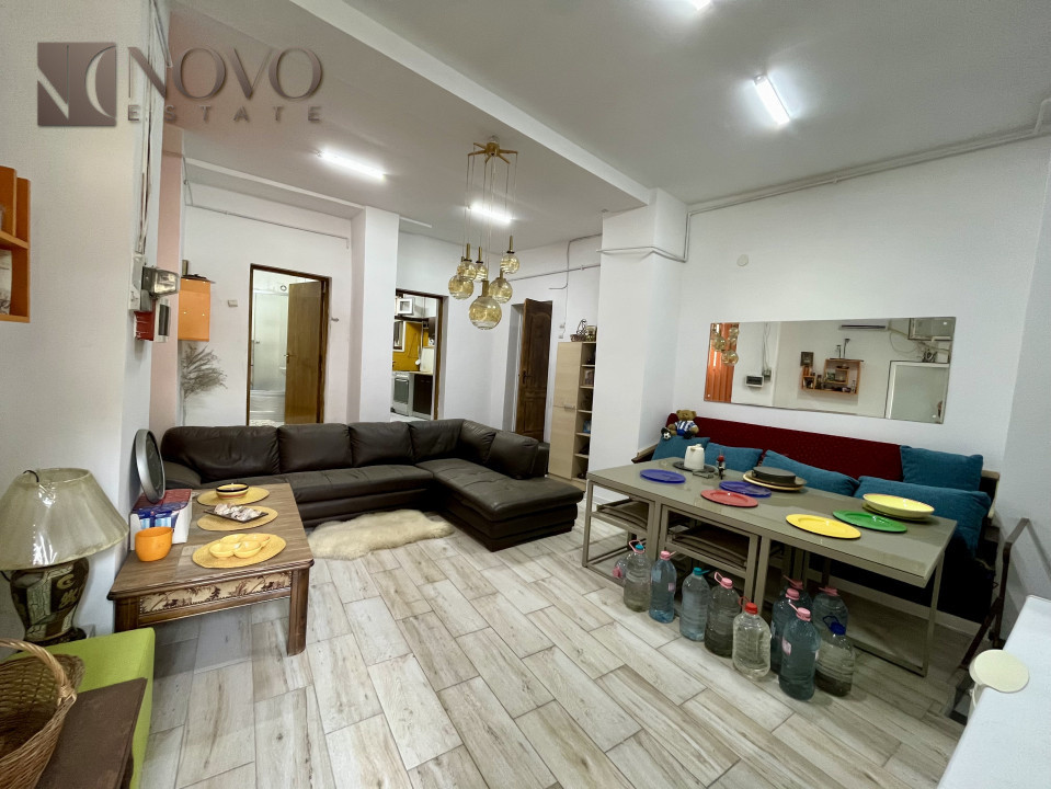 8 Camere | Dacia | Centrala | Pivnita | Curte