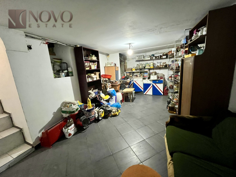 8 Camere | Dacia | Centrala | Pivnita | Curte