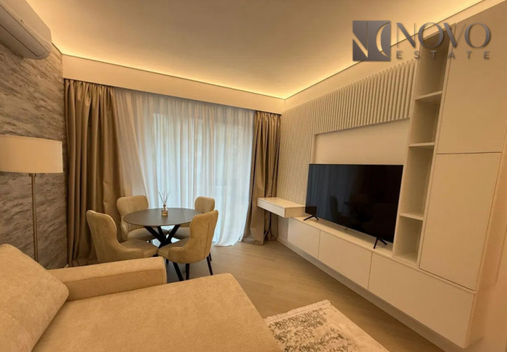 Studio | Pipera | Cortina North | Sala de fitness | Piscina