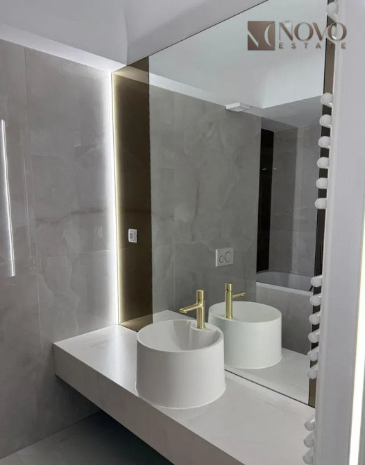 Studio | Pipera | Cortina North | Sala de fitness | Piscina