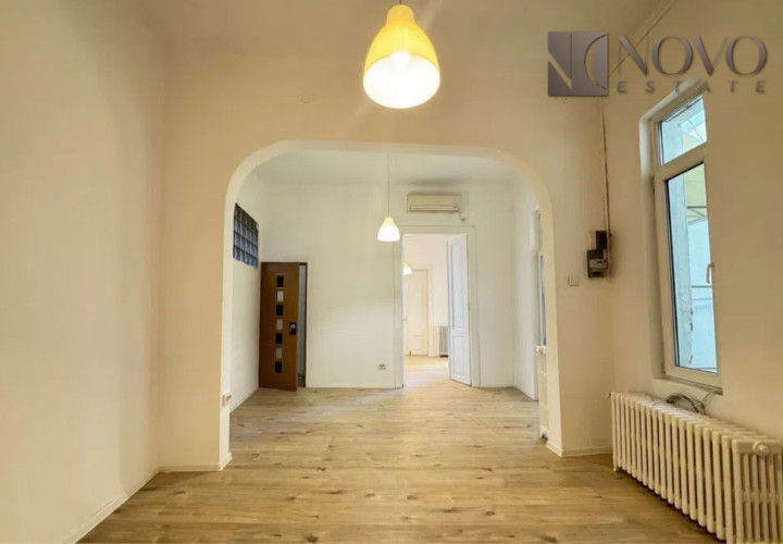 3 Camere în Vilă | P-ta Romana | Centrala | Metrou | Curte