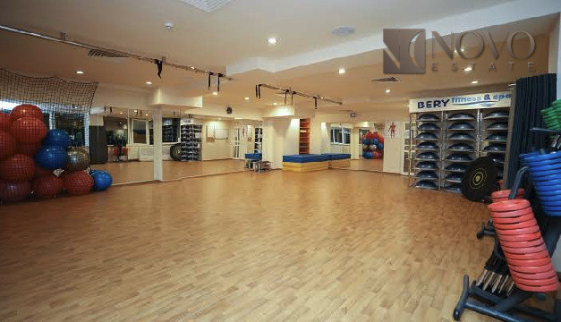 Cladire - Centru Sportiv și Wellness | Bazin Semiolimpic | 970 mp