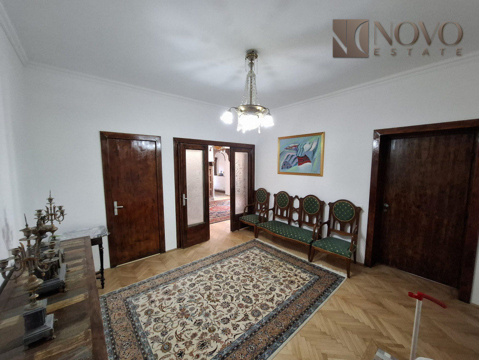 5 Camere | Stefan cel Mare | Curte | Centrala | Mobilier Vintage