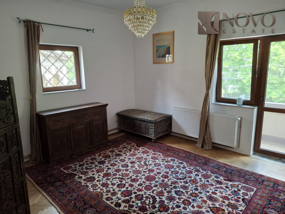 5 Camere | Stefan cel Mare | Curte | Centrala | Mobilier Vintage