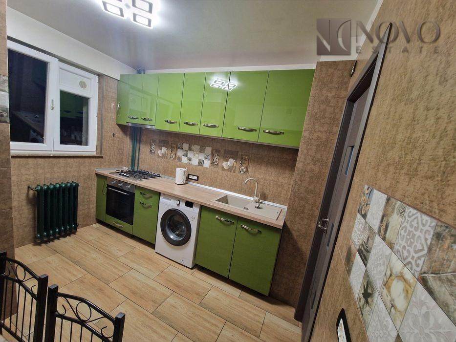 3 Camere | Dristor | 1 min Metrou | Decomandat