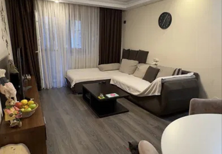 Apartament 4 camere 2 bai centrala proprie zona Costin Georgian