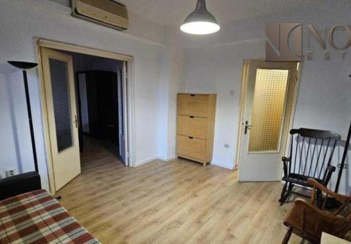 2 Camere | Dacia | 1984 | Centrala | Boxa Etaj