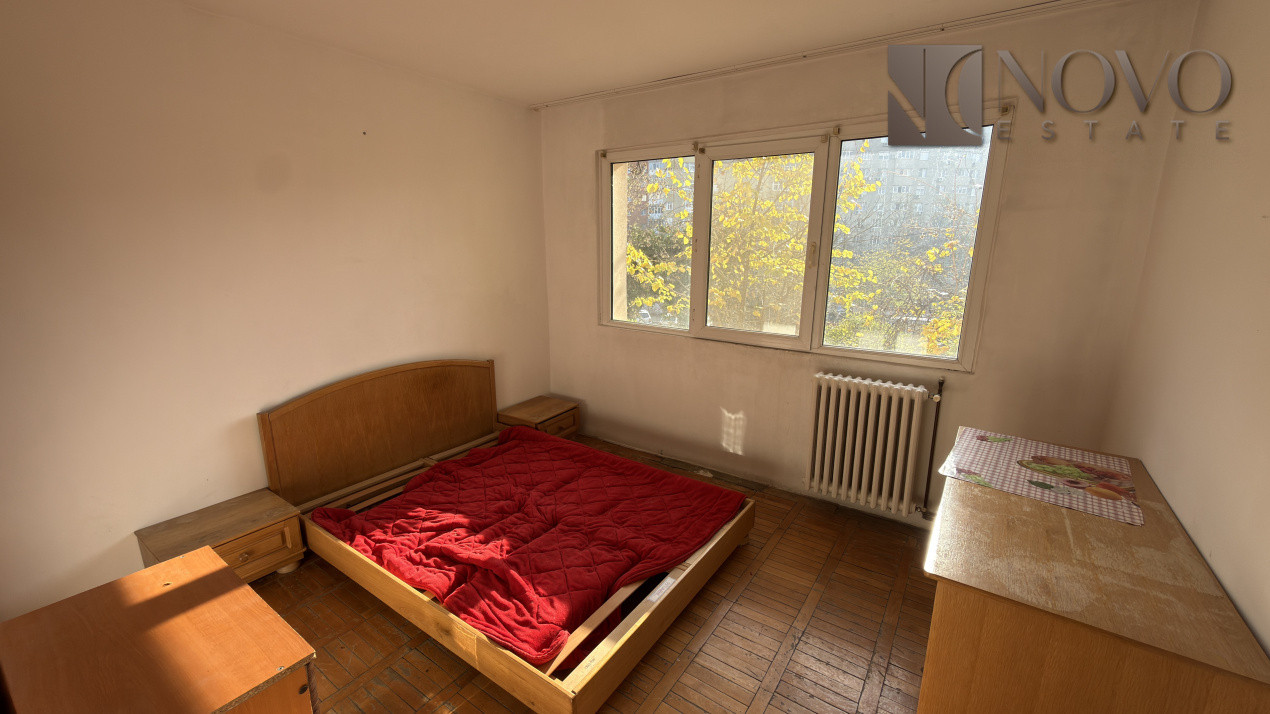 Apartament 4 Camere decomandat centrala proprie metrou Nicolae Grigoresc | Titan