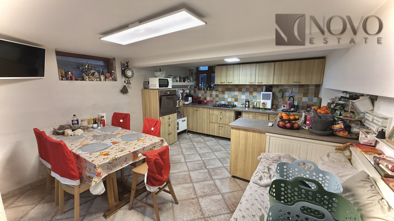 Casa de Vanzare | P-ta Alba Iulia | 185 mp | Curte | Terasa