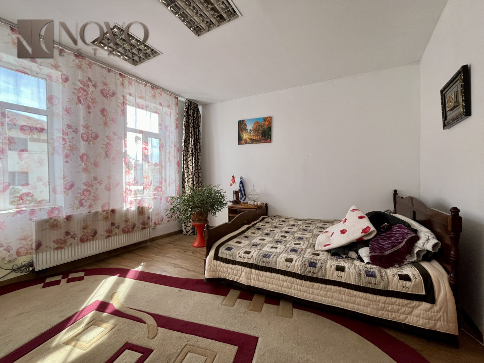 5 camere | Dacia | Centrala | Pod mansardabil