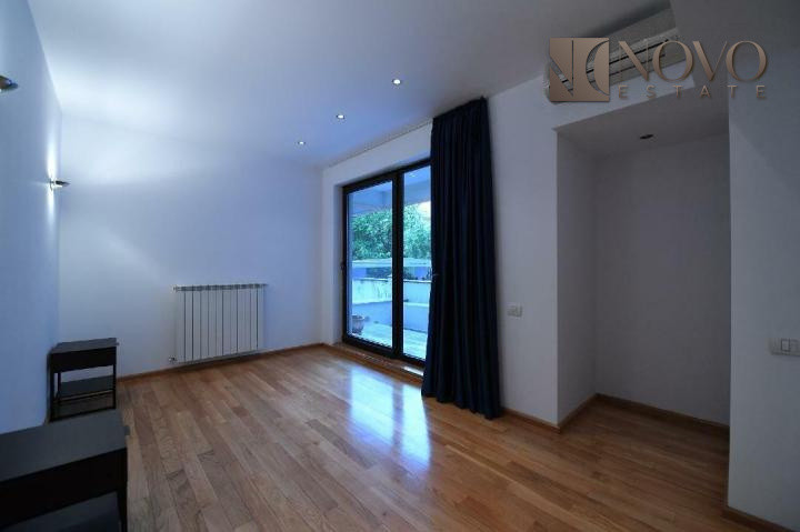 3 Camere | Herastrau | Curte 100 mp | 2 Bai | Parcare subterana